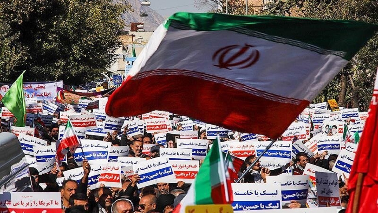 برگزاری راهپیمایی دانشجویان در محکومیت اهانت به پیامبر (ص)