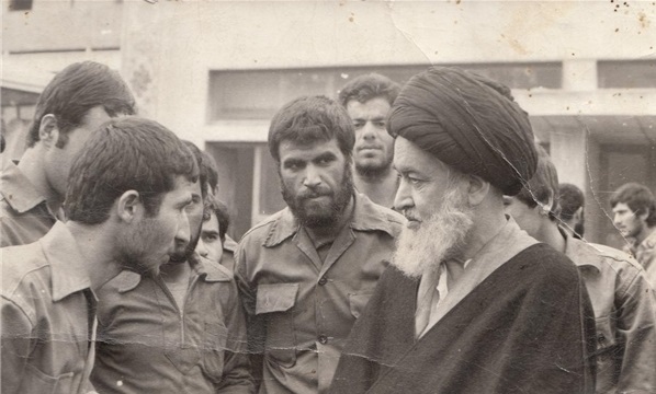 وقتی منافقین محراب مسجد را با میدان جنگ اشتباه می&zwnj;گیرند