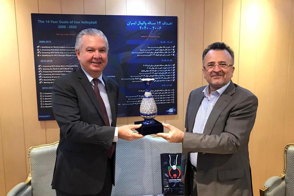 سفیر برزیل در ایران با داورزنی دیدار کرد