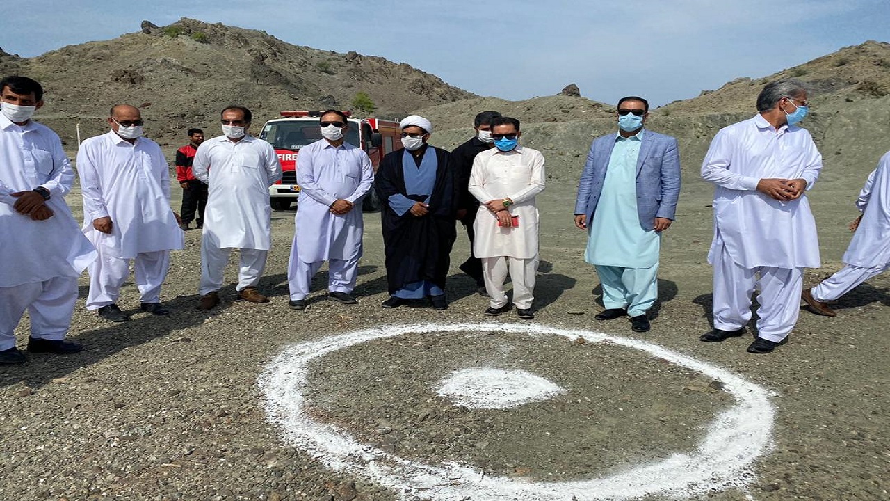 کلنگ ساختمان آتش نشانی روستای هیچان به زمین زده شد