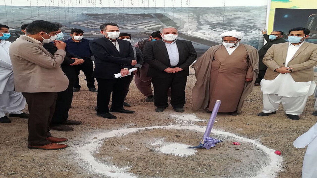 پنج طرح در ایرانشهر افتتاح و کلنگ زنی شد