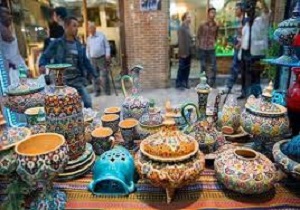 بسیج جامعه زنان برای رونق صنایع دستی در اردبیل مشارکت می‌کند