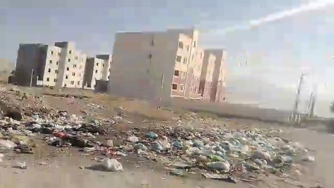 وضع نامناسب بهداشت در معابر شهرک فدک کرمانشاه + فیلم