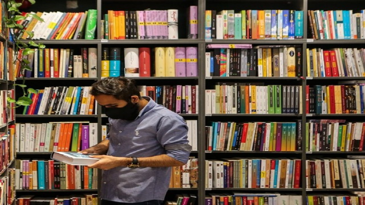 بهار کتابخوانی یزدی‌ها در تابستانه‌ کتاب رقم خورد
