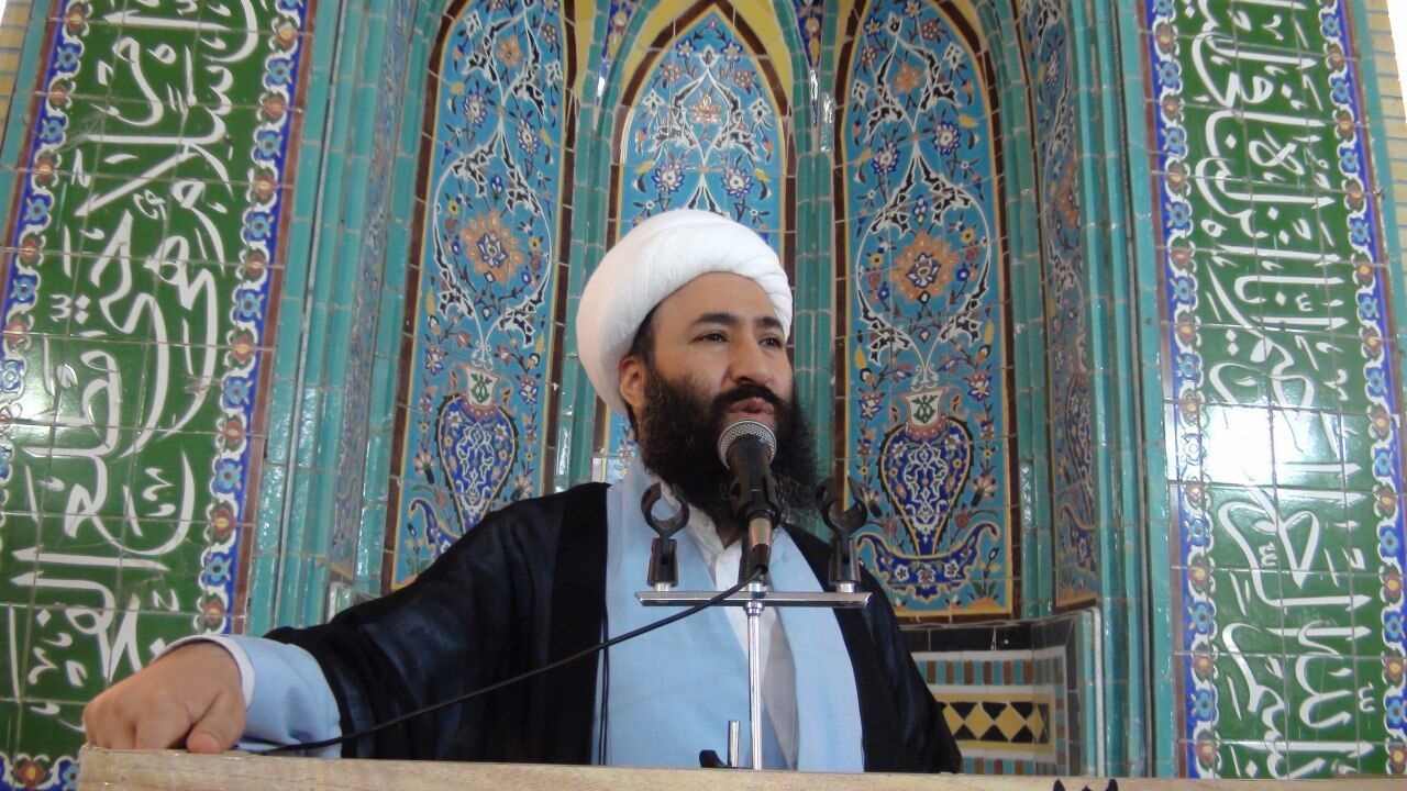 قیام امام حسین (ع) در مسیر امر به معروف و نهی از منکر بود