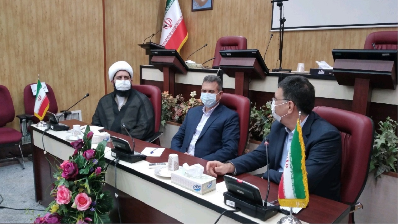 بهره برداری از طرح بهسازی شبکه انتقال آب شهر طبس تا سه ماه آینده