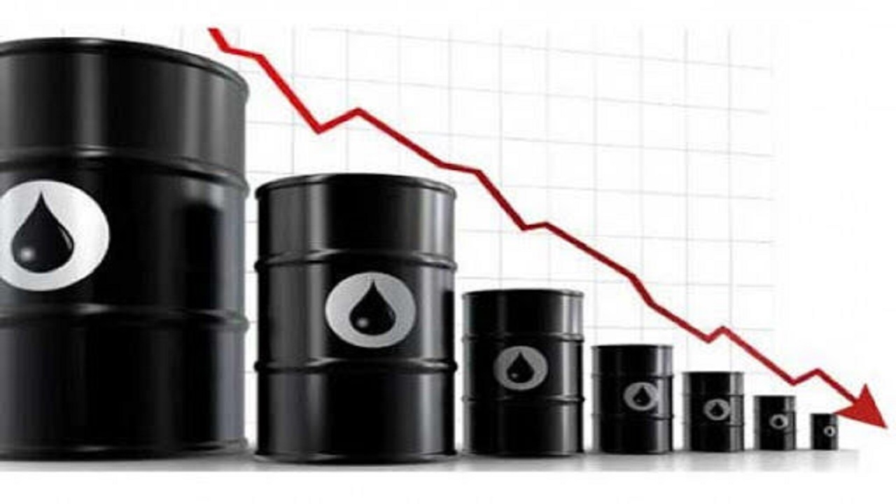 تداوم روند کاهش قیمت نفت جهانی