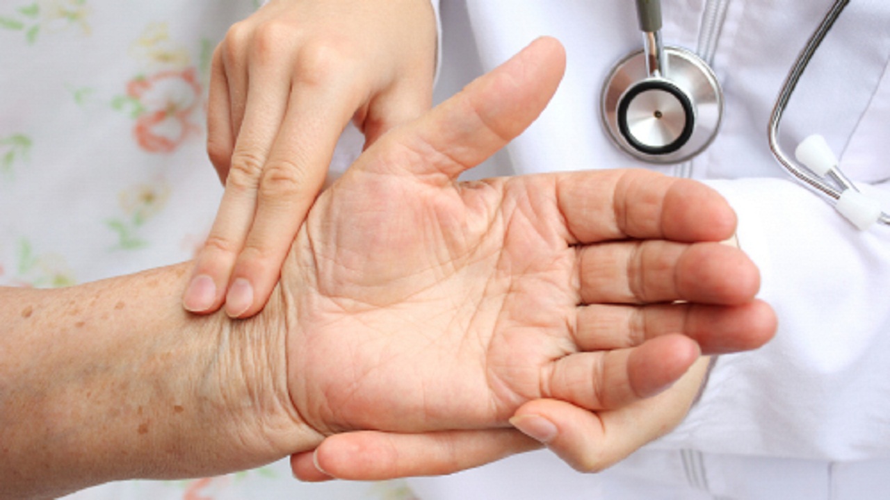 کرونا نبض بازار طب سنتی مشهد را کاهش داد