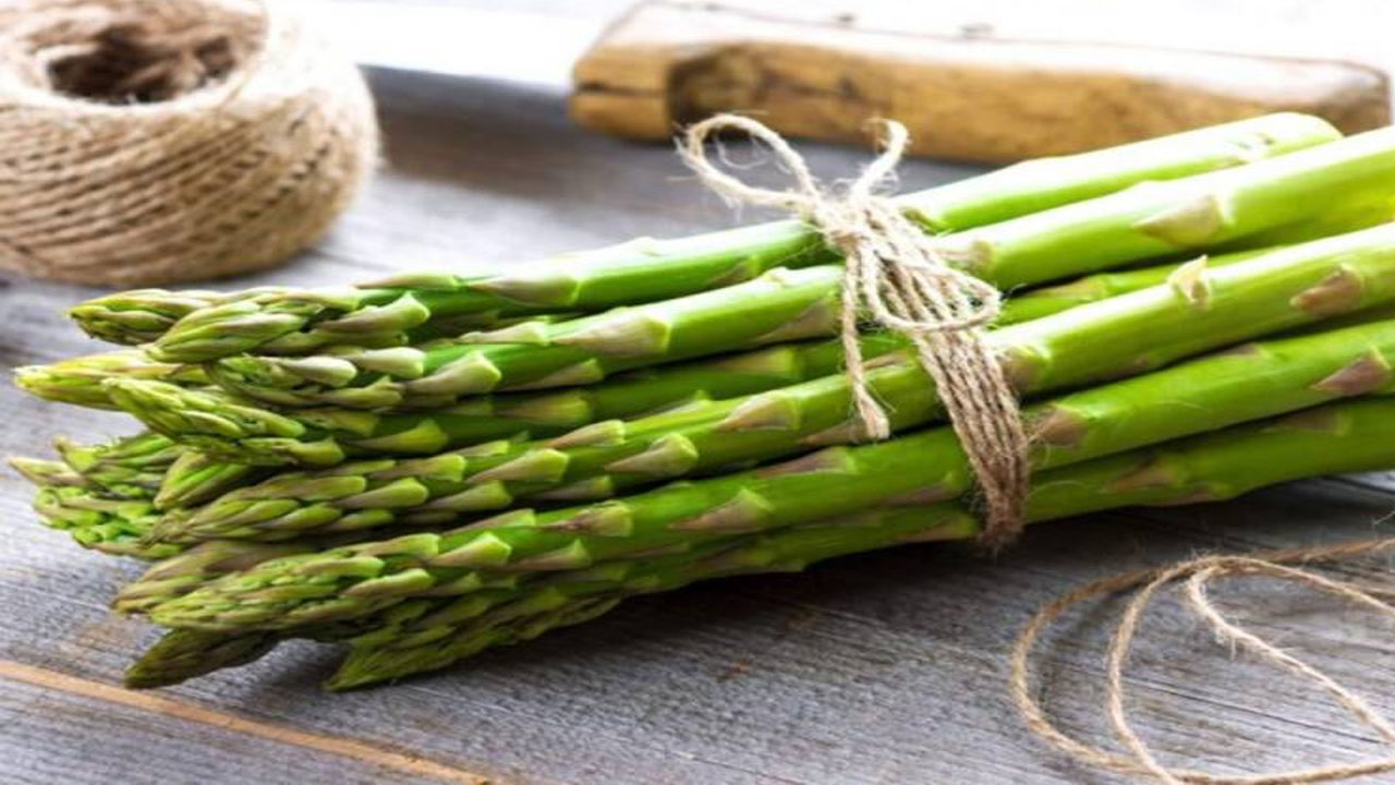 خواص شگفت‌انگیز مارچوبه برای بدن