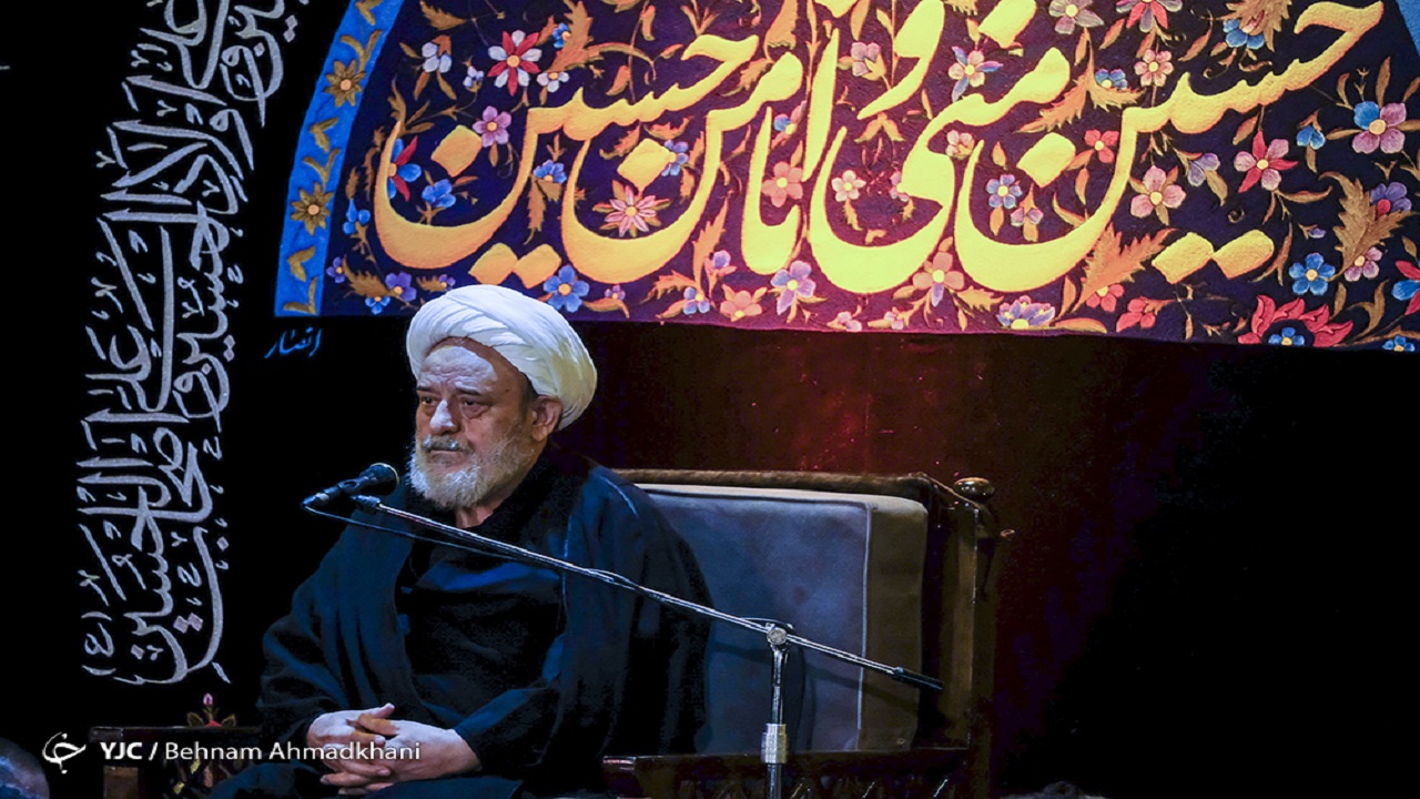 شیخ حسین انصاریان بر اثر کرونا در بیمارستان بستری شد