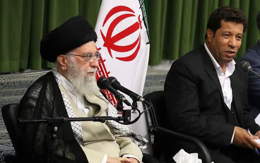 چابلوسی ممنوع