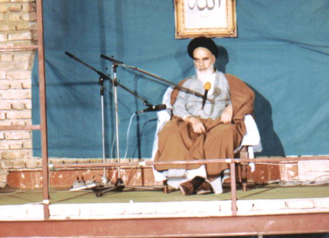 چابلوسی ممنوع!