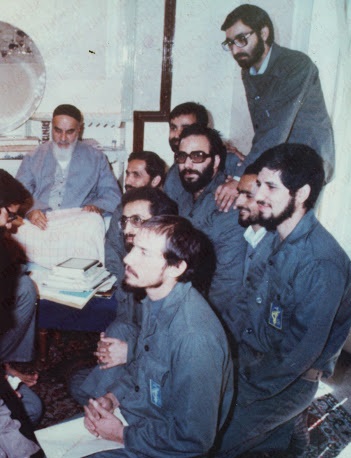 چابلوسی ممنوع!
