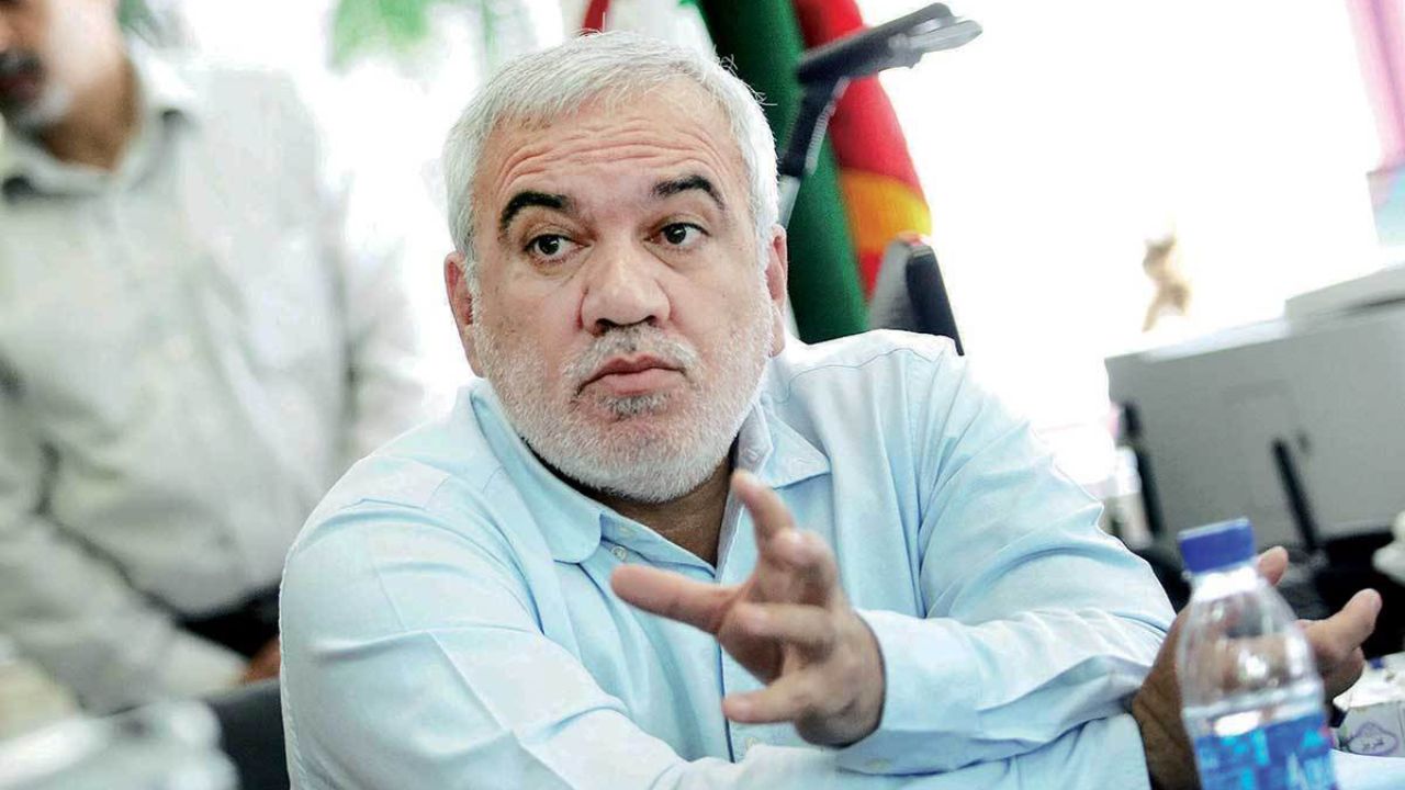 فتح الله زاده: بستن قرارداد با استراماچونی منع قانونی ندارد/ بیت&zwnj;المال از استقلال و پرسپولیس استفاده می&zwnj;کند