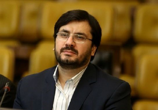 بذرپاش: نباید به اسم انقلابی رفتار کردن به کسی ظلم کنیم