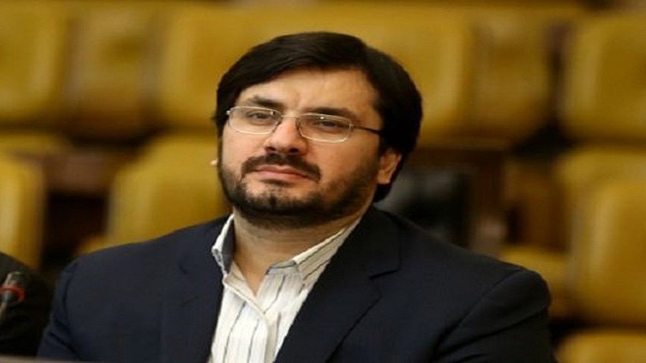 نباید به اسم انقلابی رفتار کردن به کسی ظلم کنیم