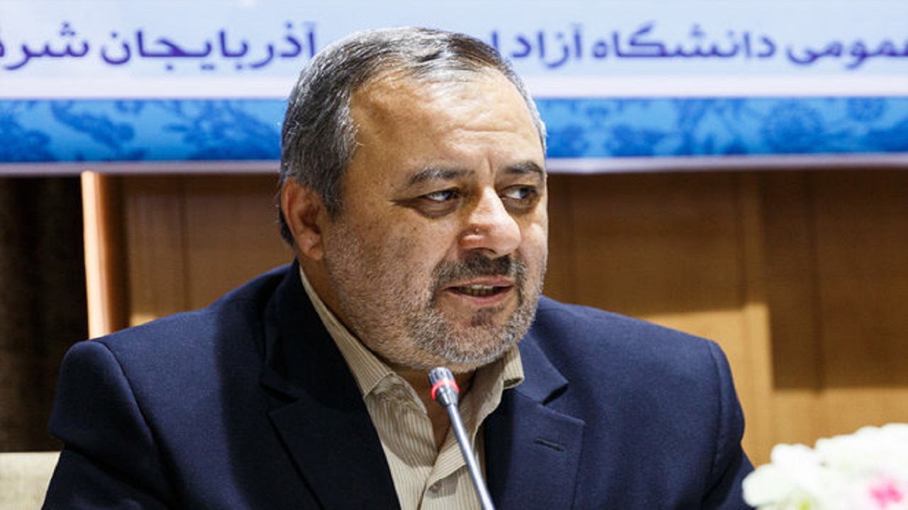دانشگاه آزادبرای بقا نیاز به ساختمان سازی ندارد/ضرورت تغییر رویکرد