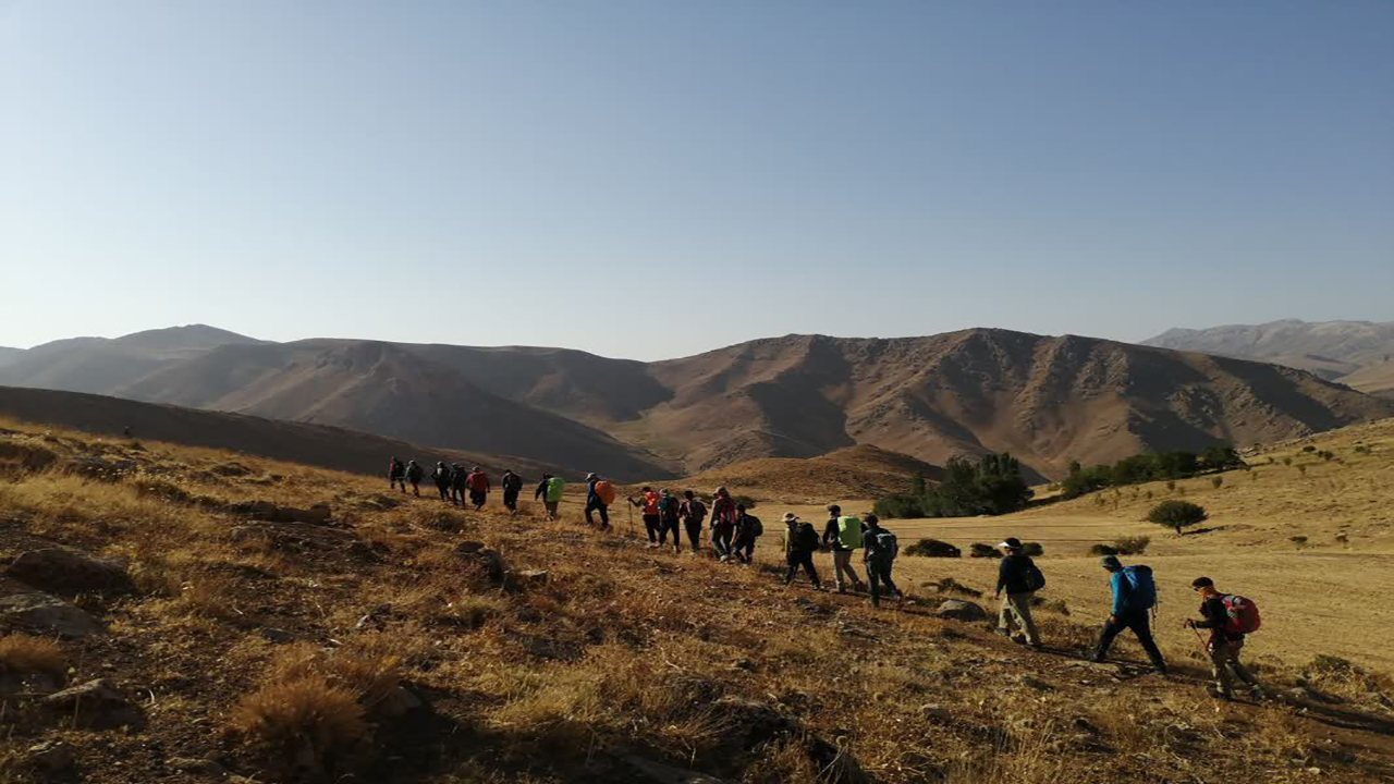 کوهنوردان مهابادی مسافت ۱۹ کیلومتری را پیمودند