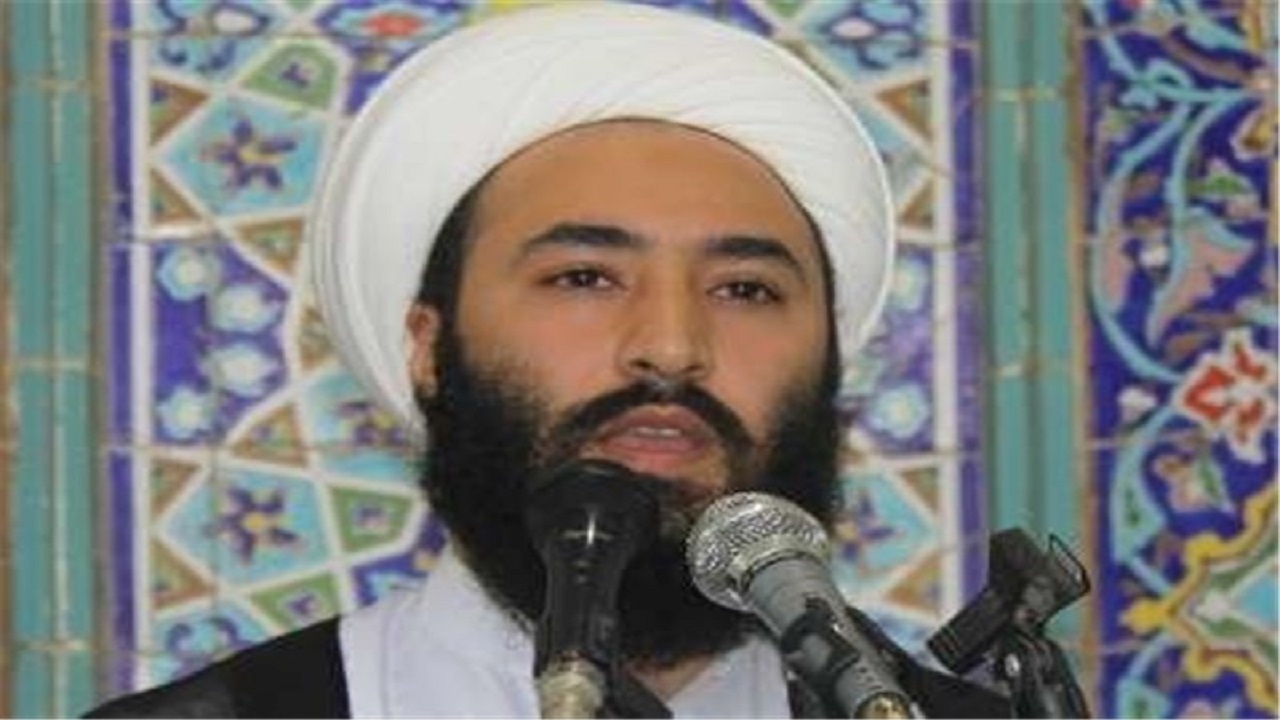 مسلمانان جهان نباید در برابر حرکت شیطانی نشریه فرانسوی سکوت کنند