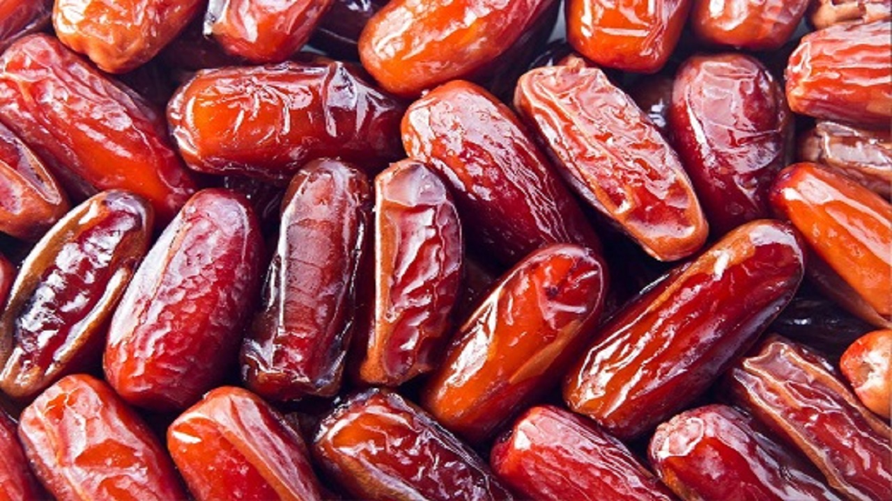 بیش از ۸۰ هزار تن خرمای تولیدی شادگان صادر می‌شود