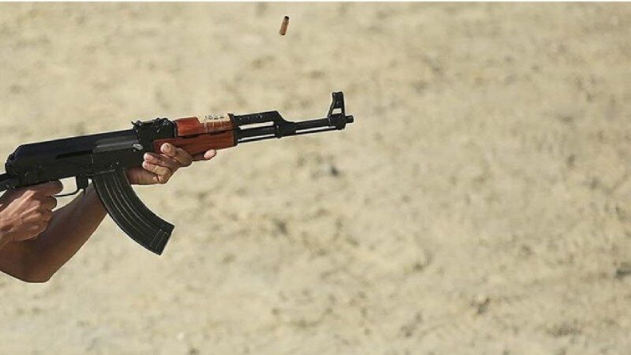 ۲ مامور انتظامی ایرانشهر در درگیری با قاچاقچیان موادمخدر مجروح شدند