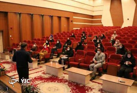 برگزاری دوره توانمند سازی مربیان فرهنگسرا‌های شاهین شهر