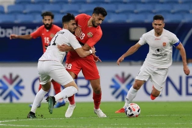 //////اولین برد پرسپولیس با درخشش جانشین بیرانوند/ نویدکیا و رحمتی مربیگری را با شکست آغاز کردند