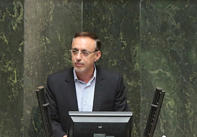 نایب رئیس کمیسیون آموزش به کرونا مبتلا شد