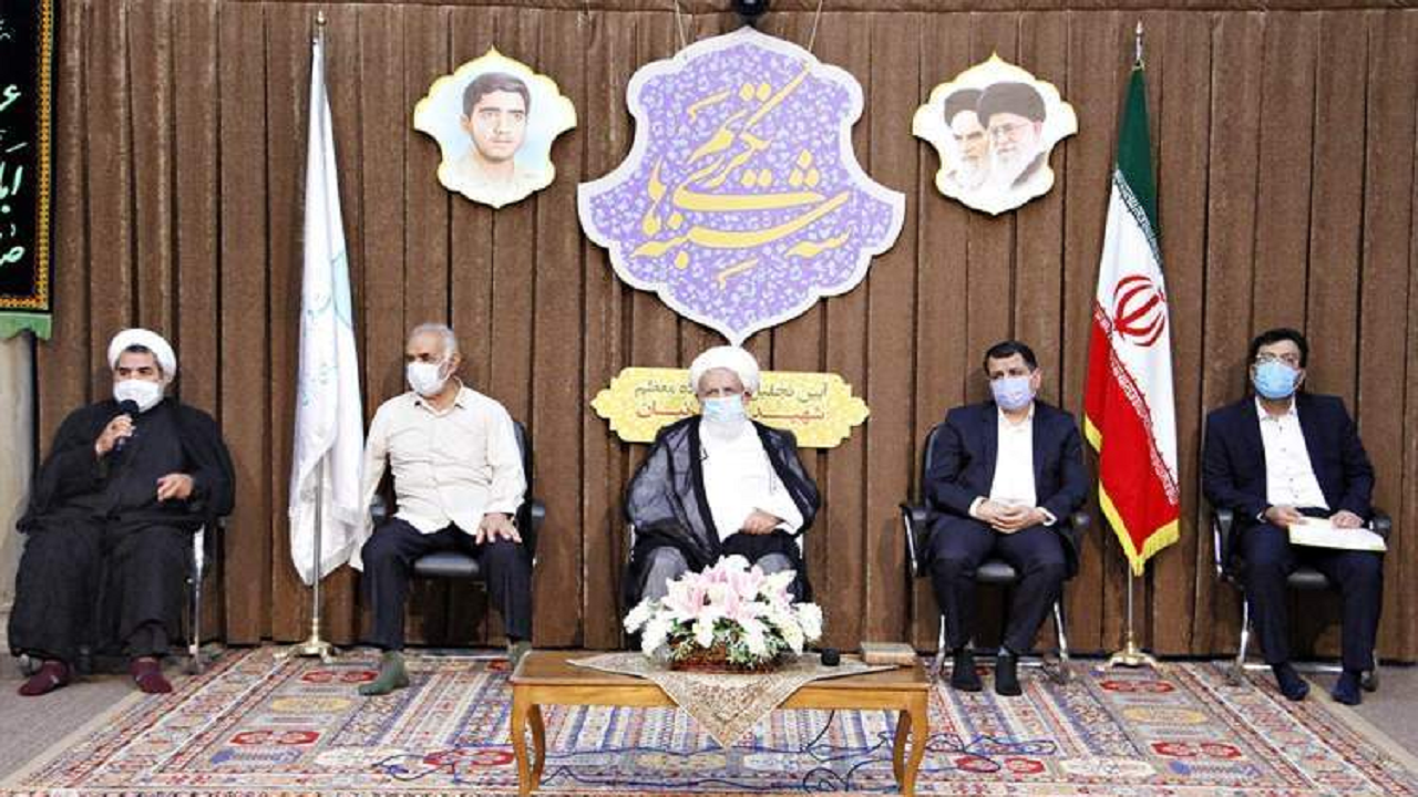 از خانواده شهید پرنیان تجلیل شد