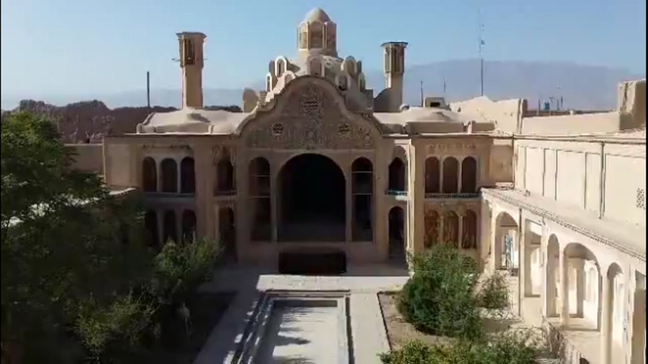 نمایی زیبا از خانه بروجردی ها در کاشان + فیلم