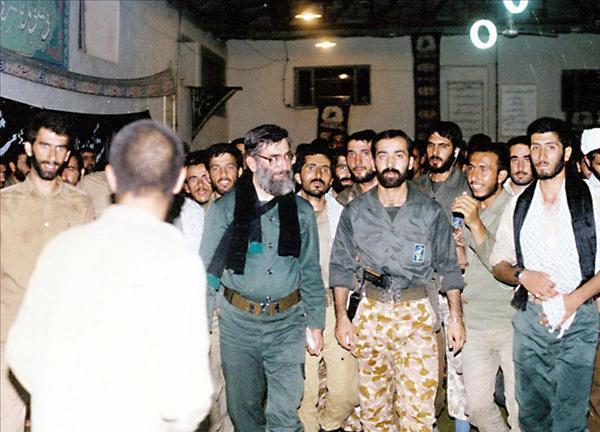 ۱۲ نقش رهبردی رهبر انفلاب در جنگ تحمیلی
