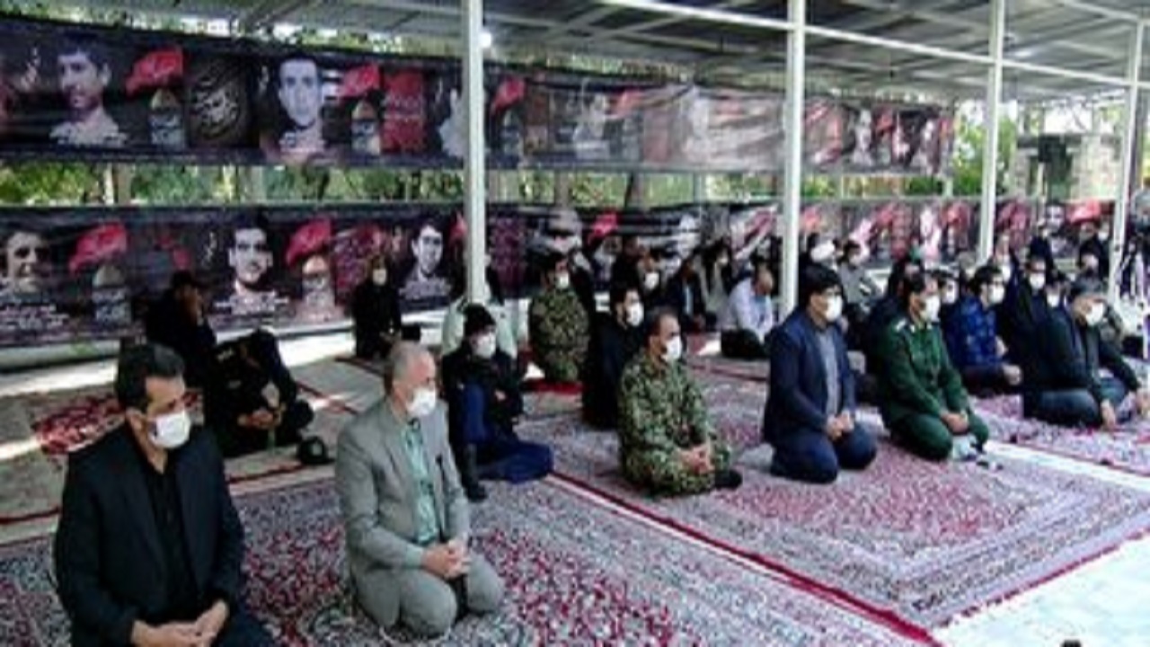 یاد و خاطره شهدای دهستان نیزار قم گرامی داشته شد