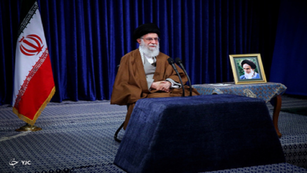 تجلیل از یادگاران دفاع مقدس