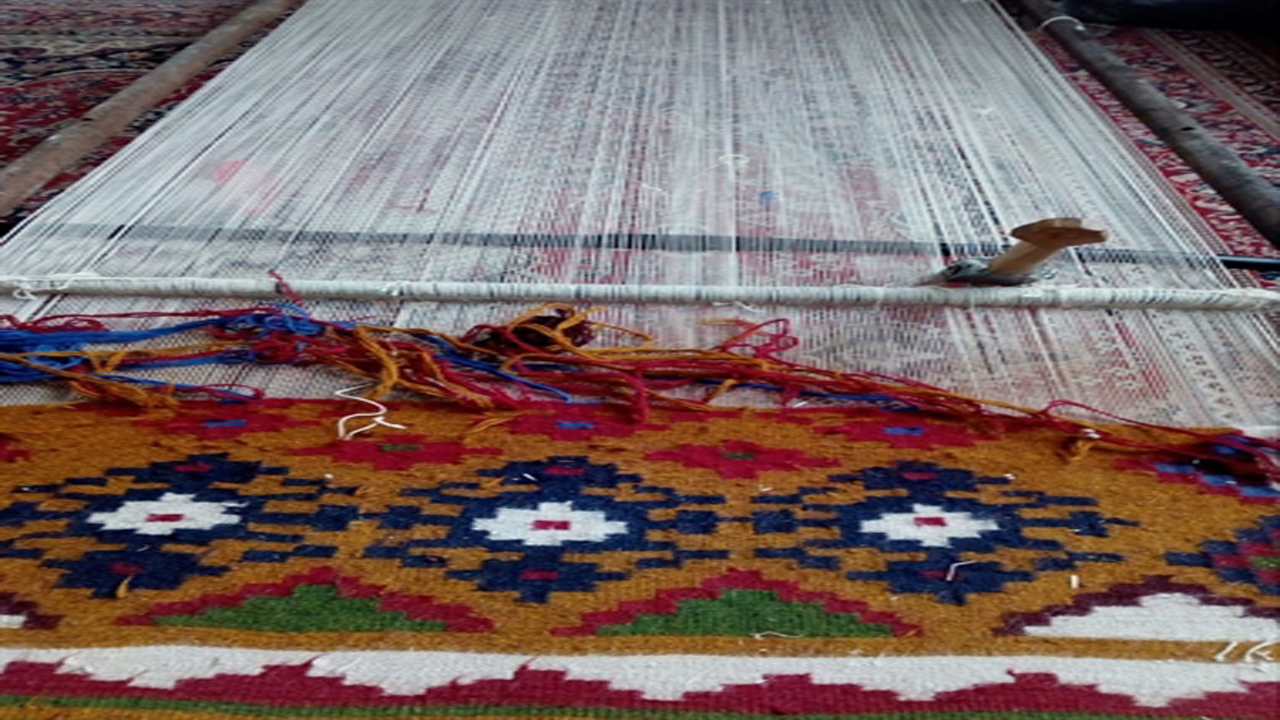 صدور  ۳ مجوز کارگاه صنایع‌ دستی در اقلید