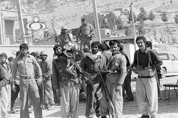 جوانی که با برنوی پدرش به جنگ آمد