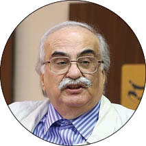 گفتگو با خسرو معتضد درباره پیشینه نقش ماندگار &laquo;احمد نجفی&raquo; / در تعقیب &laquo;کارآگاه علوی&raquo; واقعی!