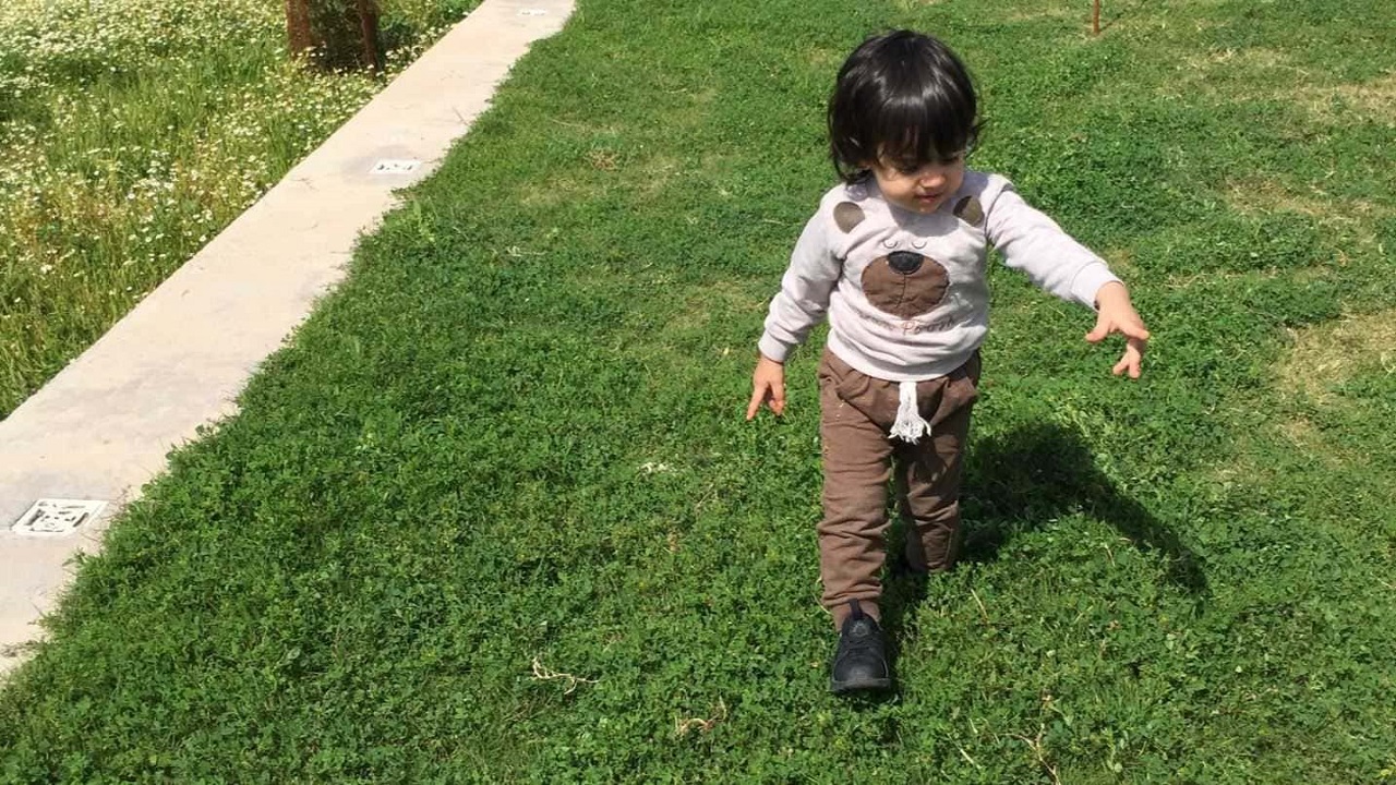 راهکارهایی که به راه افتادن کودک کمک می کند