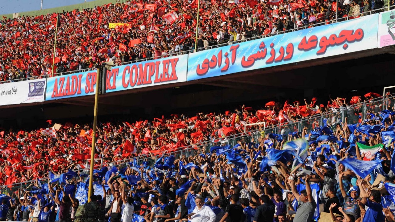 بازی استقلال و پرسپولیس چند بار بدون تماشاگر برگزار شده است؟