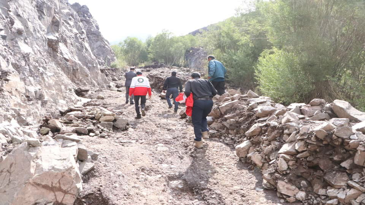 امدادرسانی به مناطق سیل زده جنوب کرمان