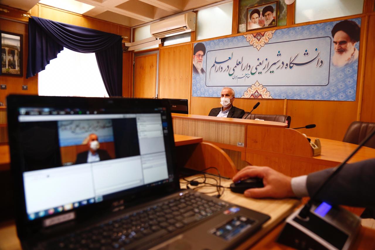 برنامه‌های آموزشی دانشگاه شیراز متوقف نمی‌شود