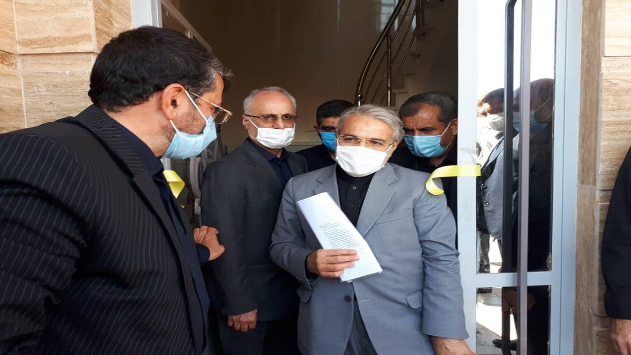 افتتاح دو واحد مسکونی روستایی با حضور معاون رئیس جمهور
