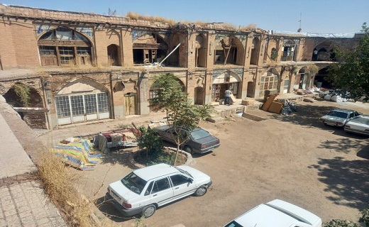 سرای وزیر قزوین، بنای باشکوهی که رو به زوال می&zwnj;رود