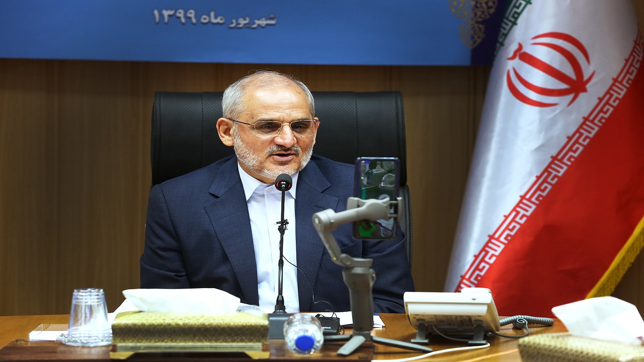 منتقدان بازگشایی مدارس تمهیدی برای استمرار آموزش داشته باشند