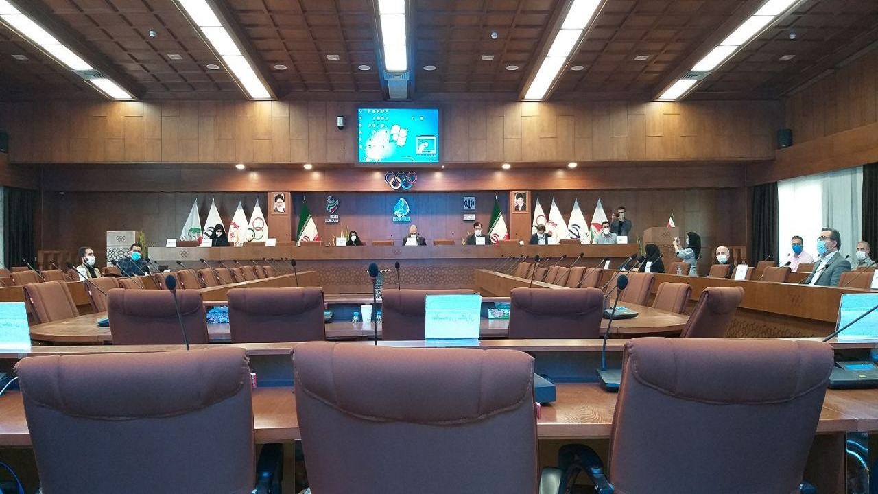 تاخیر در برگزاری مجمع سالیانه فدراسیون وزنه برداری