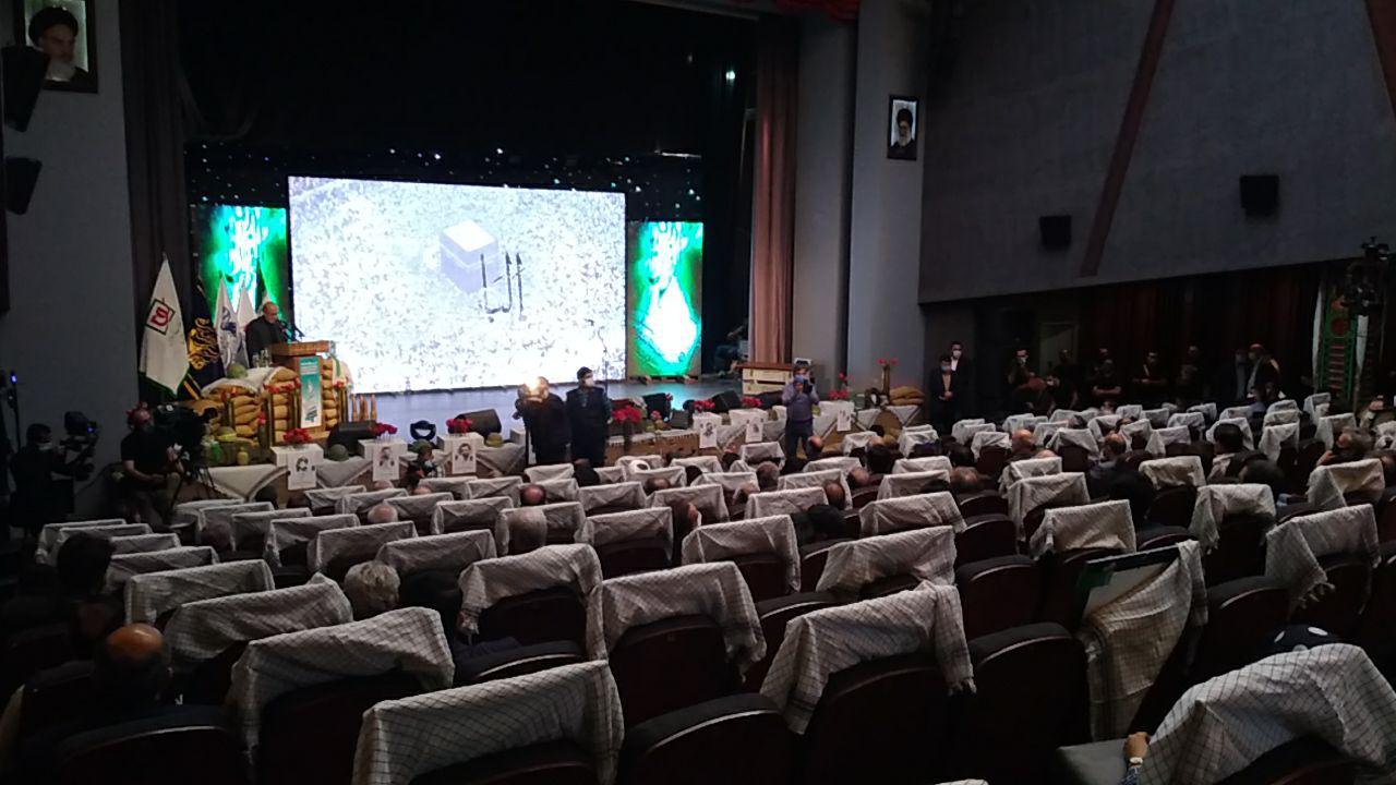 شانزدهمین جشنواره بین المللی فیلم مقاومت با رونمایی از &laquo;نشان رسول&raquo; کلید خورد
