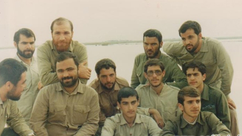 ۱۰ روضه&zwnj;خوان مشهور جبهه&zwnj;ها/ نوحه&zwnj;ای که باعث اخراج مداح از گردان شد!