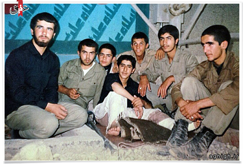 ۱۰ روضه&zwnj;خوان مشهور جبهه&zwnj;ها/ نوحه&zwnj;ای که باعث اخراج مداح از گردان شد! + تصاویر