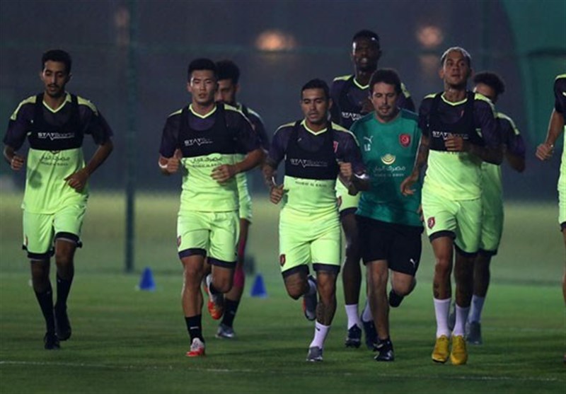 رقیب پرسپولیس به دنبال جذب هافبک استرالیایی