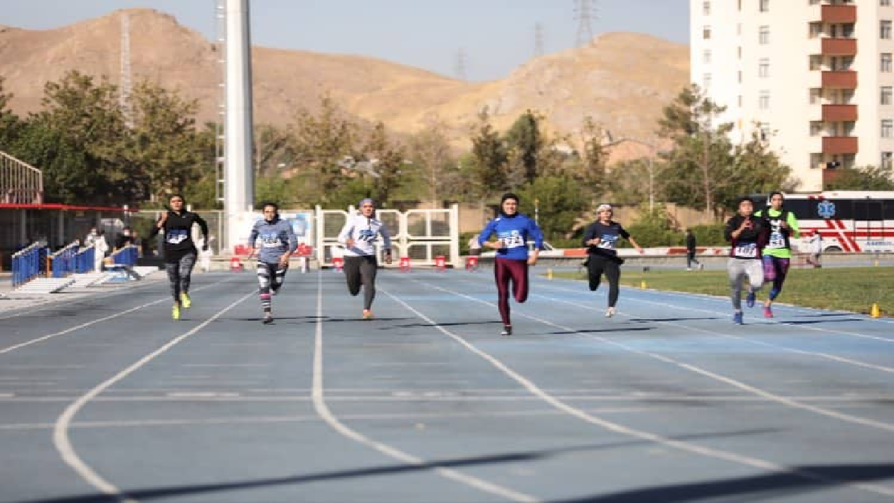 درخشش دختران دو و میدانی کار یزدی در مسابقات جایزه بزرگ