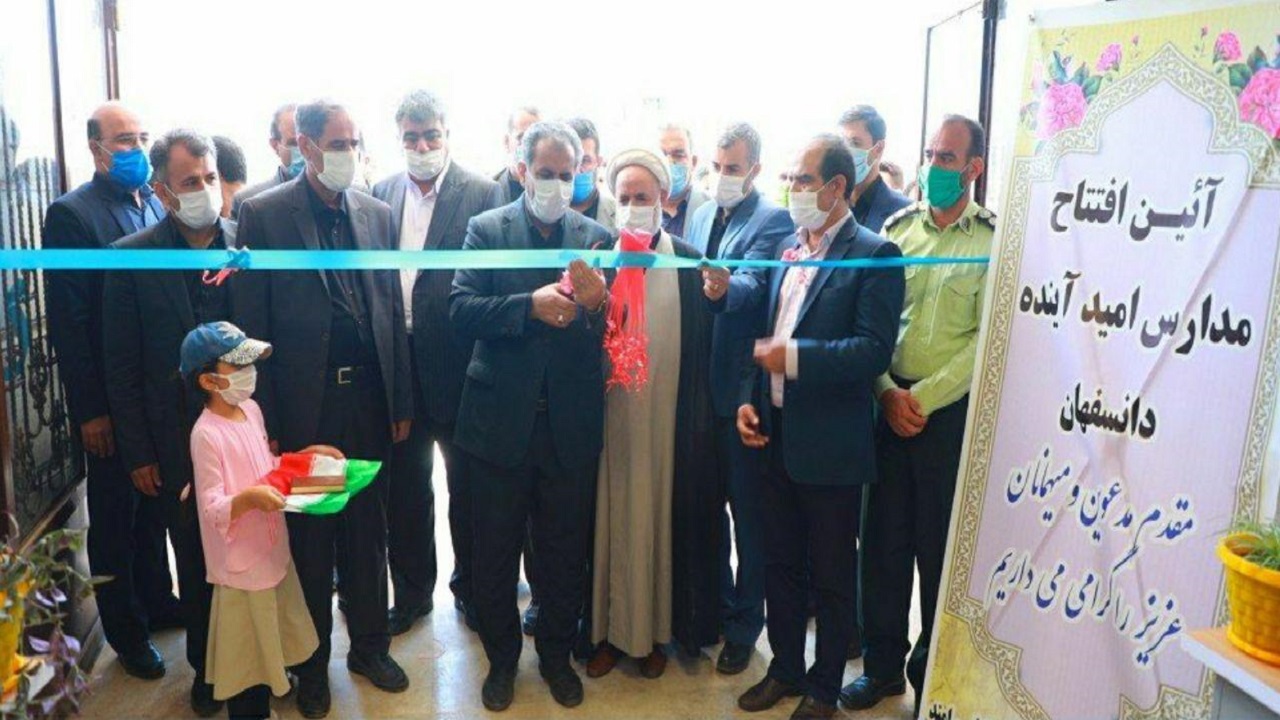 افتتاح چند طرح در بویین زهرا 